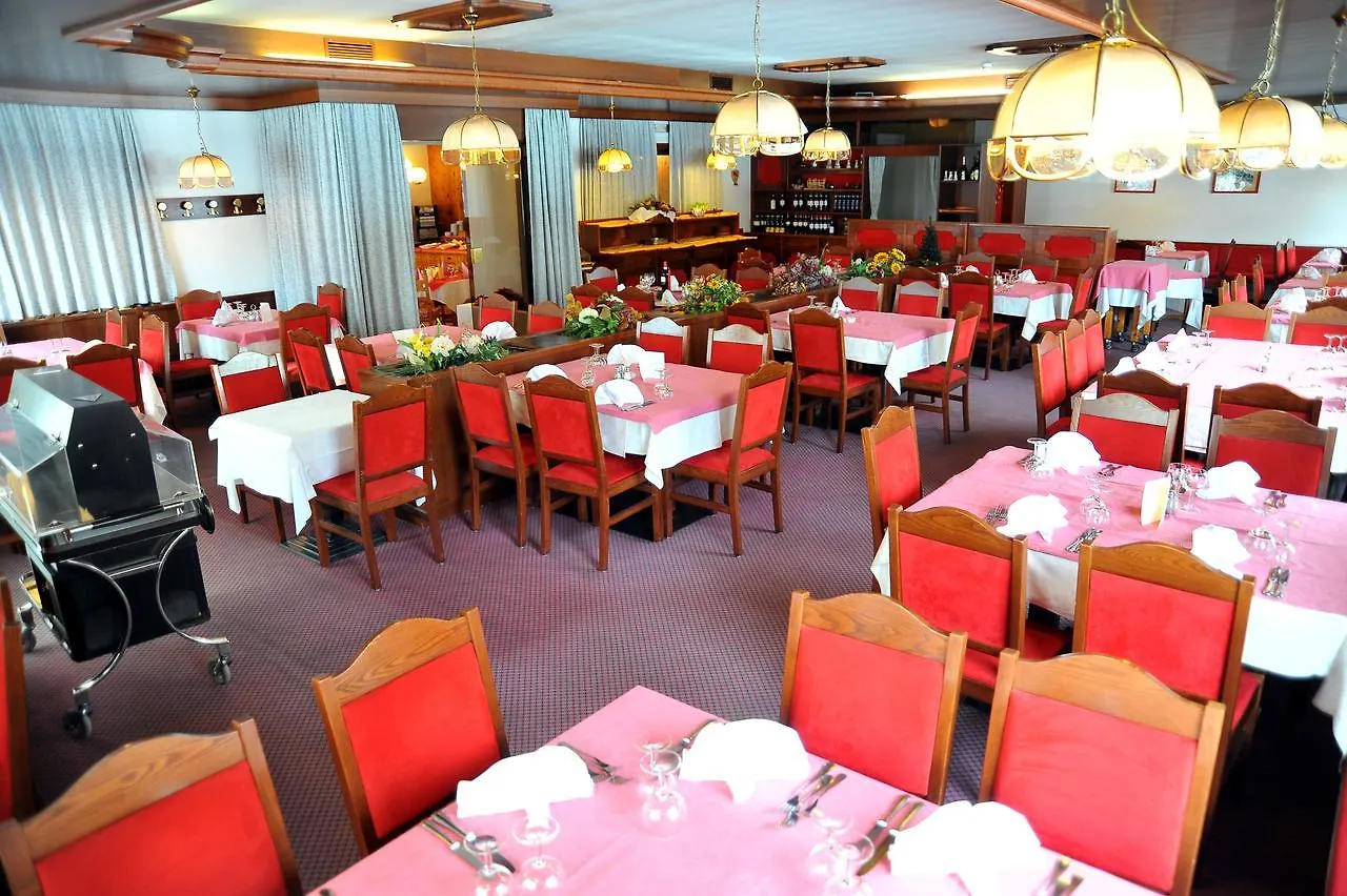 Hotel Nazionale Bormio 3*,